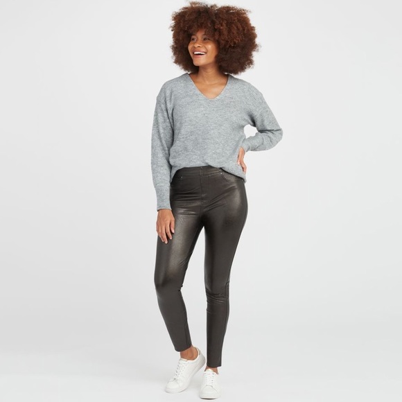 Spanx leather like ankle skinny pant Clearance